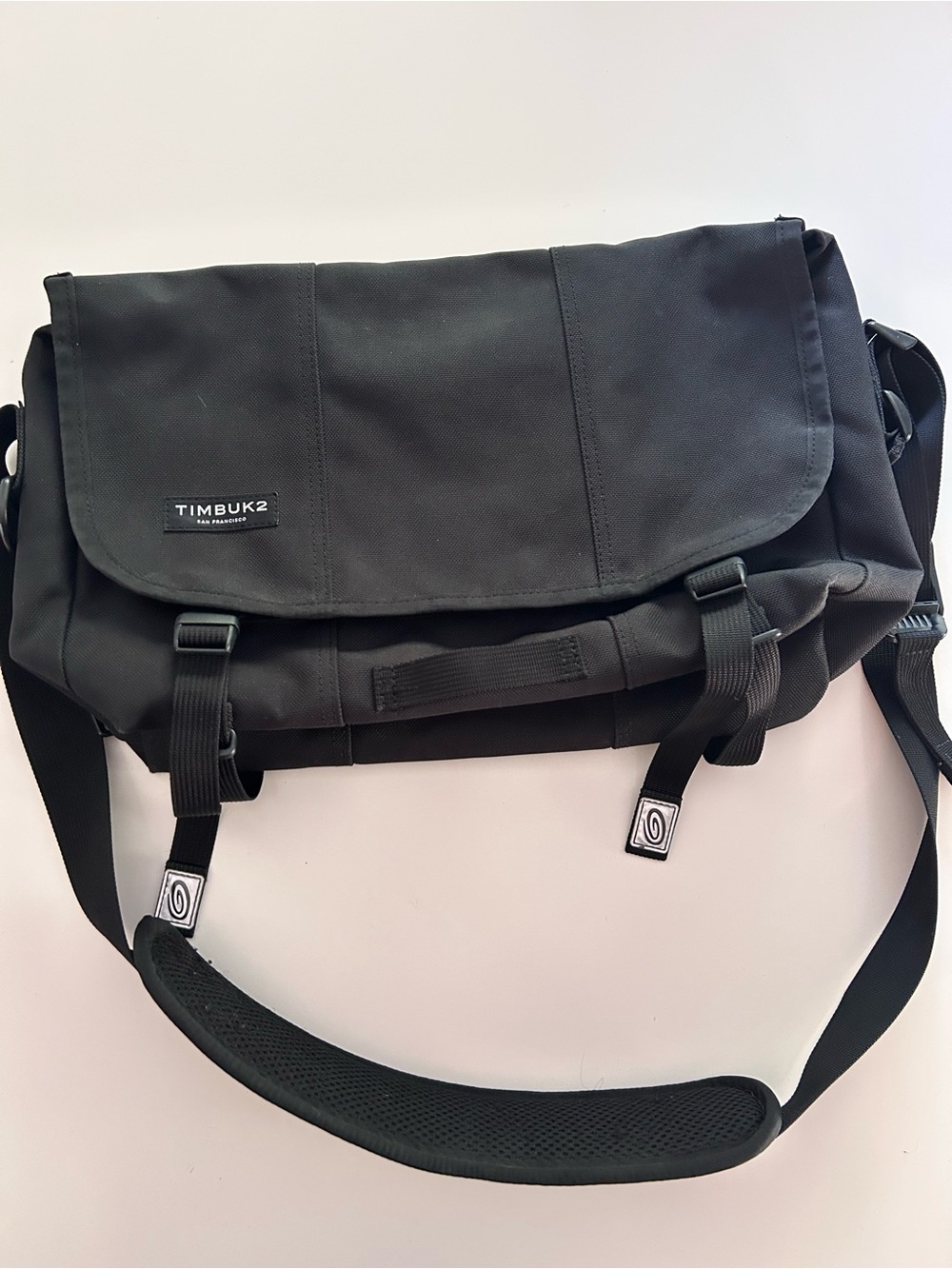 Timbuk2 Black Classic Messenger Bag with Adjustable Strap